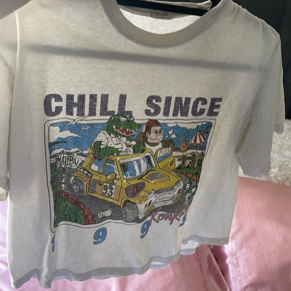 Brandy Melville Chill since 1993 crop top